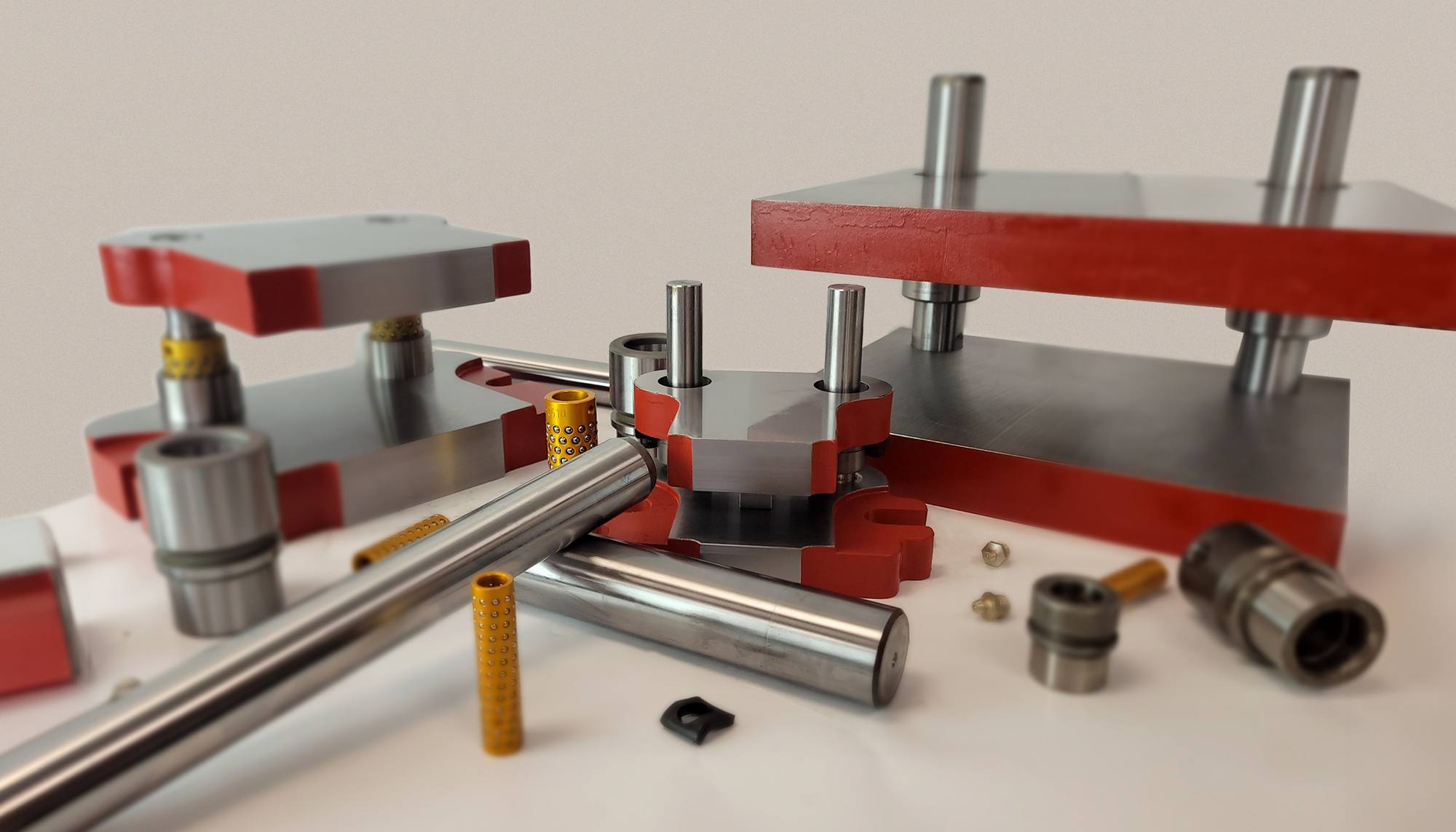 Die sets and custom machined die sets Die sets & die set components